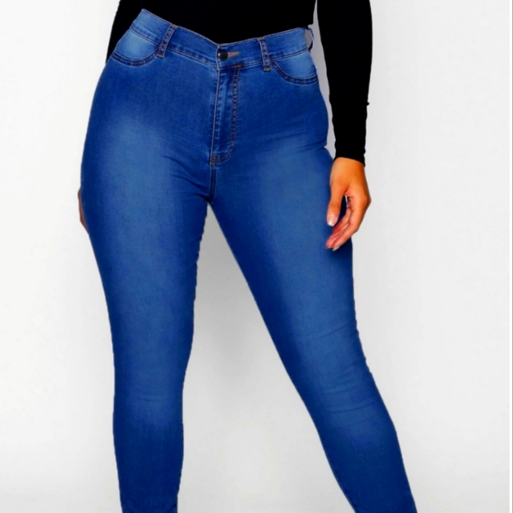 Plus Super High Waisted Power Stretch Jeans